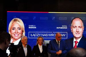 Rafał Dutkiewicz udzielił poparcia kandydatce Trzeciej Drogi na prezydenta Wrocławia