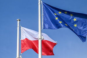 Jak Polacy oceniają 20-letniej obecności w UE?