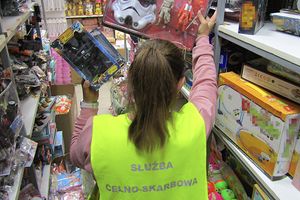 W Wólce Kosowskiej ponad 16 tys. podrobionych zabawek za ponad 1 mln zł