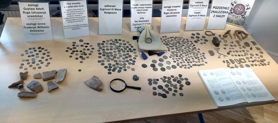 Muzeum w Ełku wyda monografię skarbu monet z XVII w.