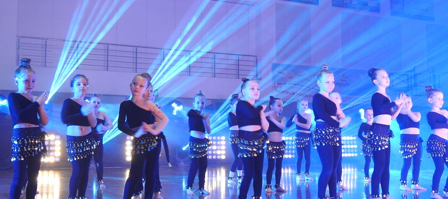Pokazy taneczne w hali Lega w Olecku