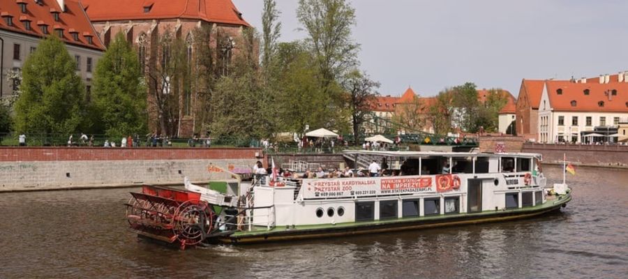 Rejsy po Odrze to możliwość zobaczenia Wrocławia z całkiem innej perspektywy