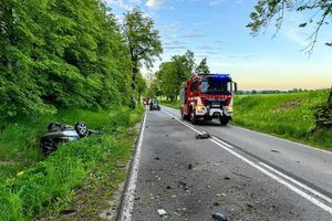 Samochód, który prowadził, rozpadł się na pół. Tragiczny wypadek pod Węgorzewem [ZDJĘCIA]