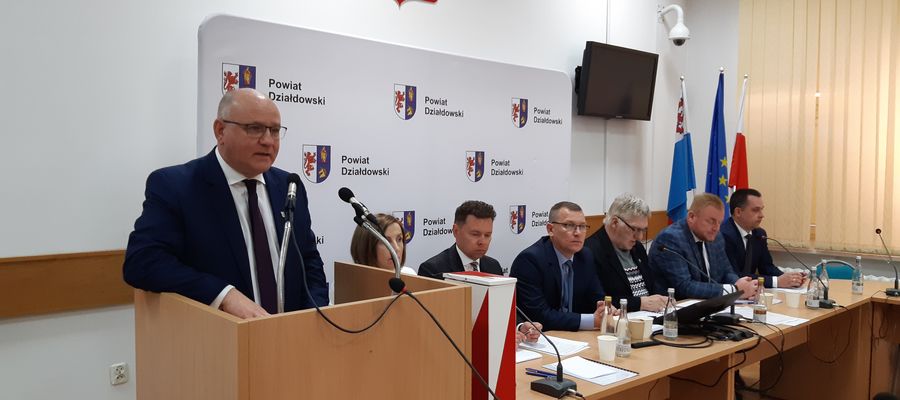 I sesja Rady Powiatu Działdowskiego VII kadencji