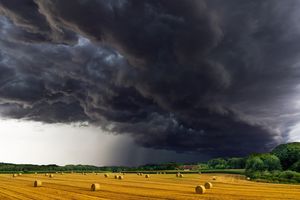 Czarne chmury nad województwem warmińsko-mazurskim 