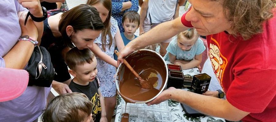 Warsztaty czekoladowe cieszą się sporym zainteresowaniem.