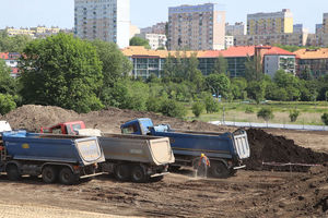 Ogromny plac budowy w Olsztynie. Tu powstanie salon i nowa ulica [ZDJĘCIA/WIDEO]