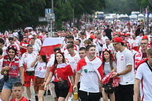 PZPN zapłaci za zachowanie polskich kibiców na Euro 