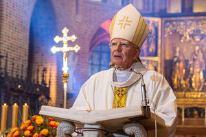 Niespodziewana decyzja papieża: abp. Jędraszewski rezygnuje, ale...