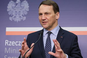 Zmiana w ambasadzie Polski w USA. Kogo wybrał Sikorski? 