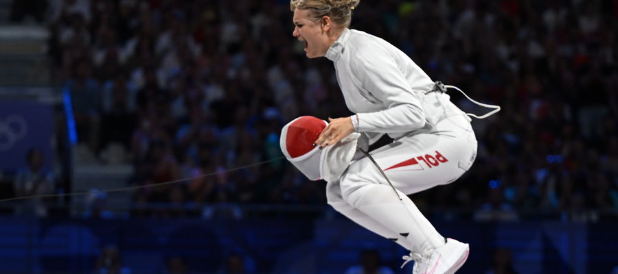 Aleksandra Jarecka cieszy się ze zwycięstwa w pojedynku o brązowy medal 