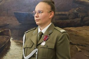  To ona pierwsza ruszyła z pomocą żołnierzowi ranionemu na granicy. Dzisiaj została odznaczona 