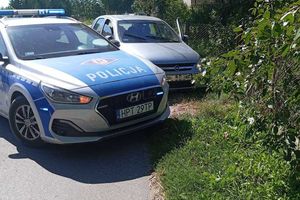 Uciekał przed policjantami, doprowadził do zderzenia