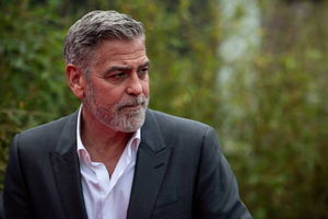  George Clooney wciąż żywi urazę. Chodzi o bójkę na planie filmowym 