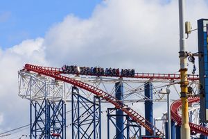 600 metrów niezwykłych doznań. Rusza budowa pierwszego rollercoastera w Łutynówku pod Olsztynkiem