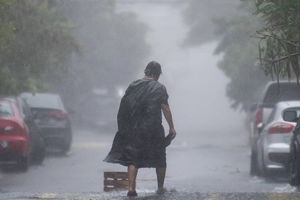 Huragan Debby wyrzucił na plażę kokainę wartą ponad milion dolarów