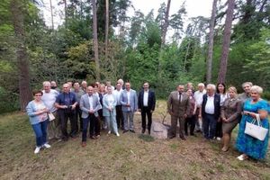 Leśne Arboretum Warmii i Mazur w Kudypach skończyło 35 lat. Na pamiątkę posadzono 