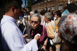 Obchody ku czci św. Maksymiliana Kolbego w Auschwitz