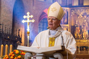 Abp Jędraszewski: rządzącym chodzi o ateizację narodu polskiego
