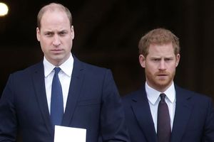 William i Harry byli razem na pogrzebie wuja, ale nie zamienili słowa