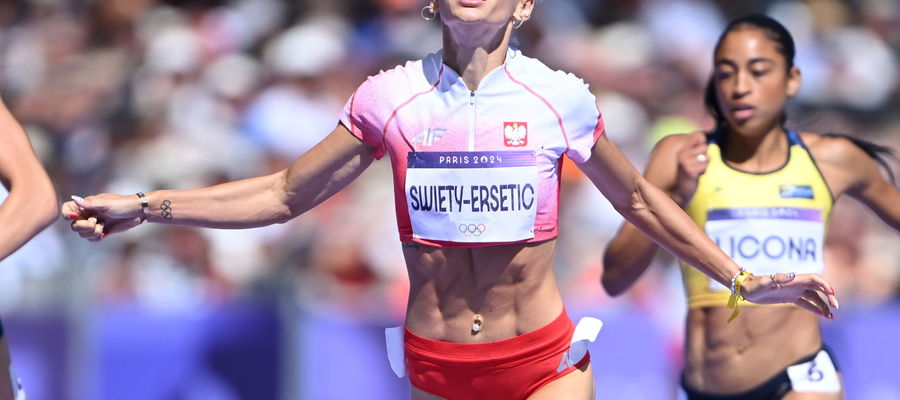 Justyna Święty-Ersetic na mecie biegu eliminacyjnego na 400 m