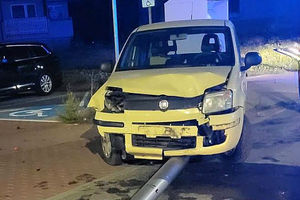 Pijany kierowca uderzył autem w latarnię