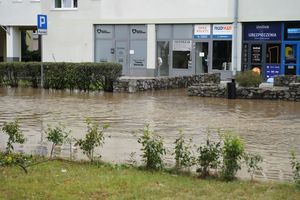 Trudna sytuacja szpitala w Nysie; ewakuowano część pacjentów