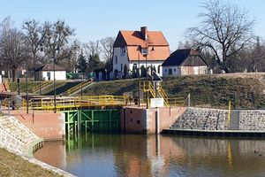 Remont śluzy Opatowickiej. Karty odkryte