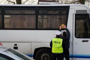 Pijany kierowca autobusu z dziećmi