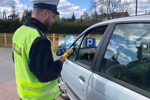 Nie wszyscy kierowcy z Dobrego Miasta mają czyste sumienie? Policja zatrzymała dwóch pijanych mężczyzn 