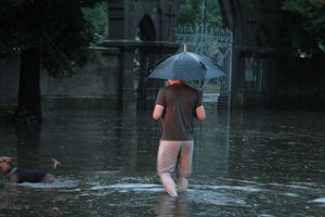 Pogarsza się sytuacja. Apel o ewakuację