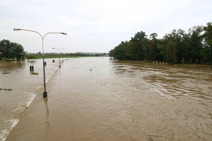 Powodzie docierają do północnych Włoch 