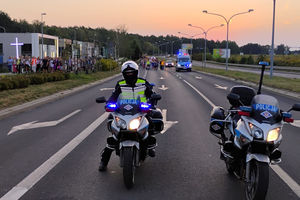 Policjanci z Olsztyna dbali o bezpieczeństwo uczestników wydarzeń kulturalnych. Czy mieli ręce pełne roboty? 