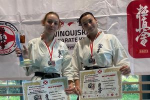 Lena Gałązka i Michalina Kowalewska z medalami Mistrzostw Polski