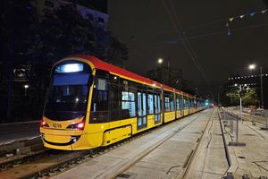 Pierwszy tramwaj Hyundai pojechał Belwederską w Warszawie