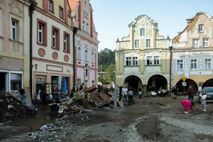 Wsparcie dla poszkodowanych w powodzi mieszkańców Lądka-Zdroju