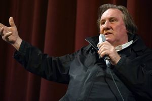 Oskarżony o napaści seksualne Depardieu nie stawił się w sądzie 