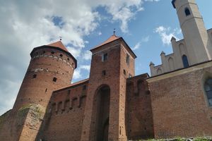 Brak pieniędzy wstrzymywał remont zamku w Reszlu, ale w końcu się udało 