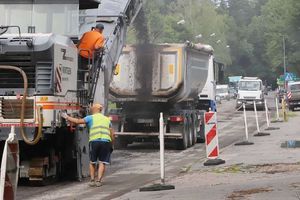 ZDZiT szykuje kolejne prace remontowe. Wymieni nawierzchnię na trzech popularnych ulicach