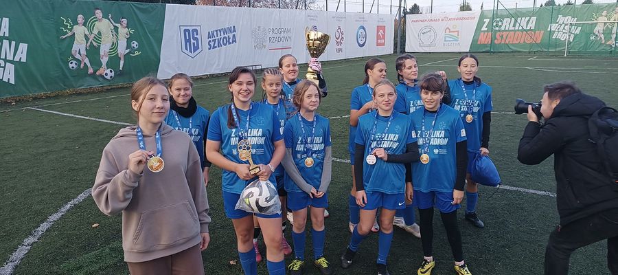 Piłkarki z Idzbarka zagrają na Stadionie Narodowym!  