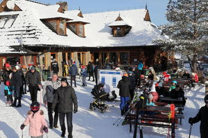 Zakopane/ Hotele zapełniają się na święta i Sylwestra