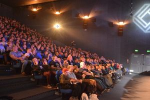 Konferencja code::dive. Tłumy przed Kinem Horyzonty!