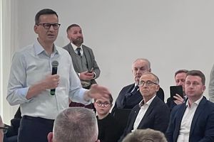 Były premier Mateusz Morawiecki na spotkaniu w Mielcu