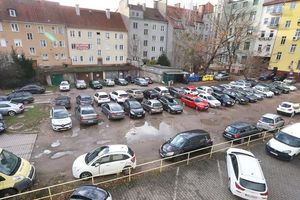 "Dziki parking" nie będzie już dziki? [ZDJĘCIA]