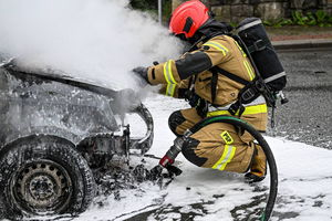 BMW stanęło w płomieniach 