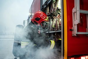 Pożar pustostanu przy ul. Budziszyńskiej w Poznaniu 
