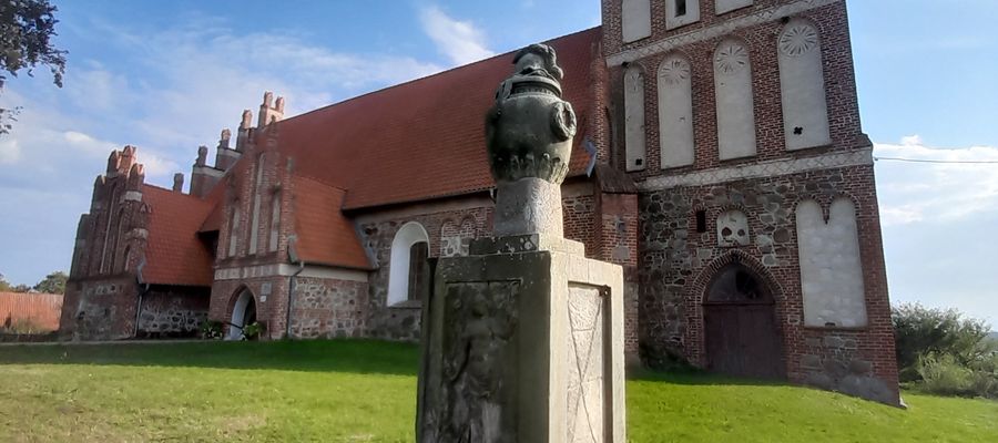 Kościół w Mołtajnach