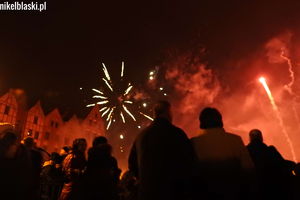 Jak bezpiecznie używać fajerwerków? Strażacy z Warmii i Mazur wyjaśniają 