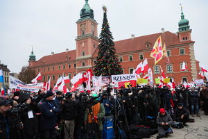 „Bronimy dzieci!” Warszawa pełna oburzenia wobec nowych programów edukacyjnych