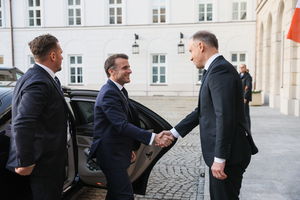 Emmanuel Macron w Warszawie: rozpoczęło się spotkanie prezydentów